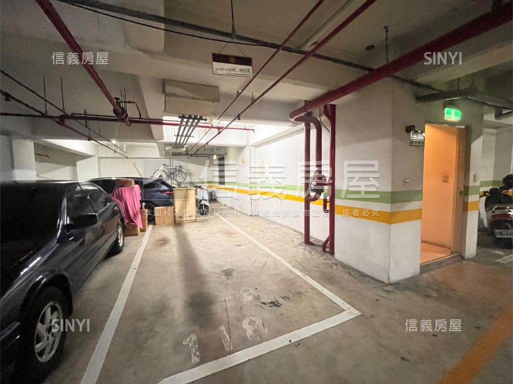 榮富歐洲肆房豪邸房屋室內格局與周邊環境