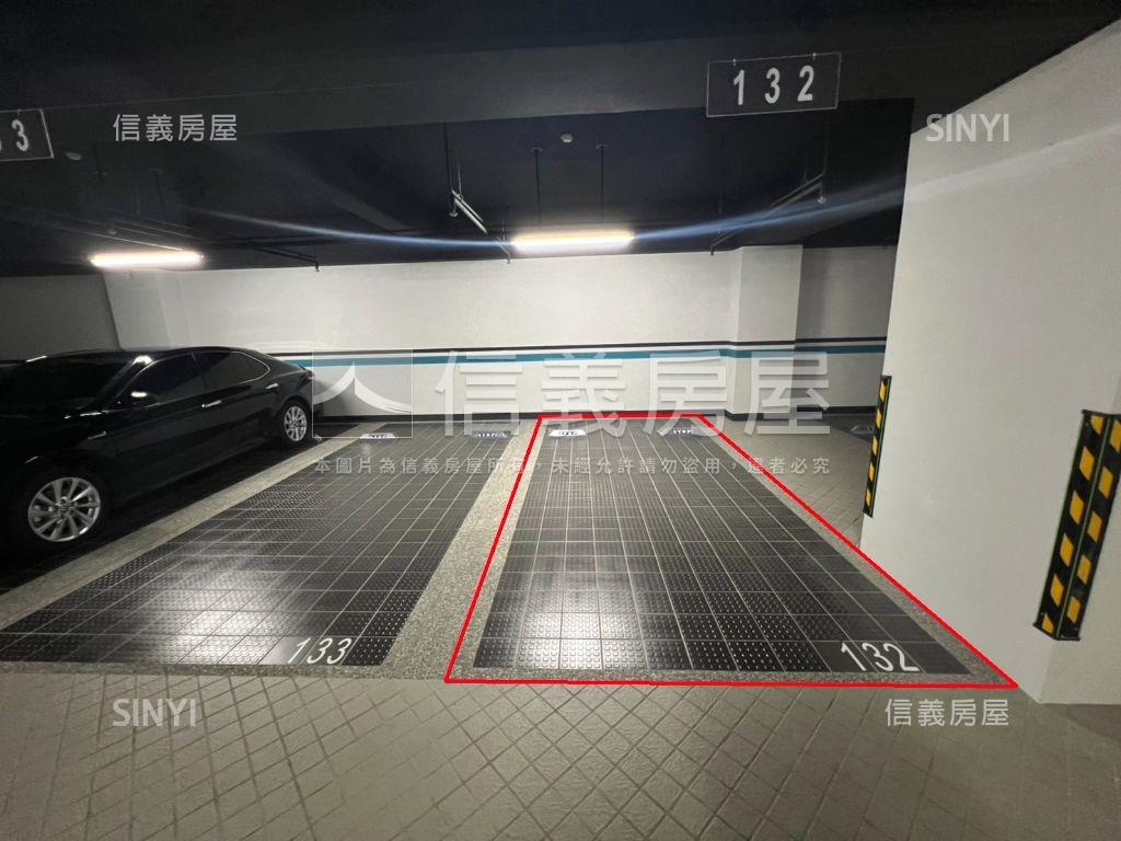 極上惠友公園樹梢戶房屋室內格局與周邊環境