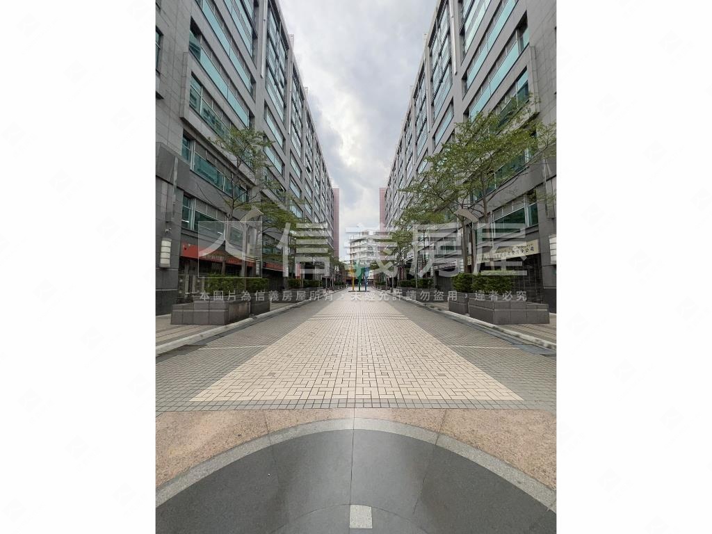 新莊黃金地段多功能廠辦房屋室內格局與周邊環境