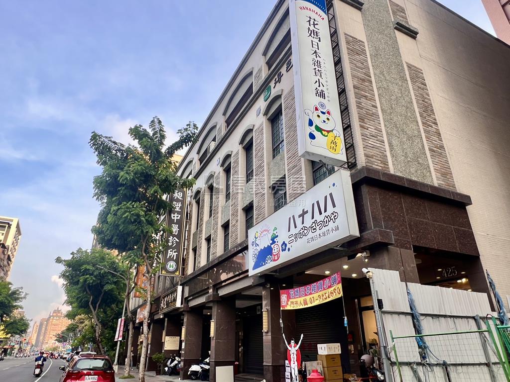 孟子近自由市場透天金店面房屋室內格局與周邊環境