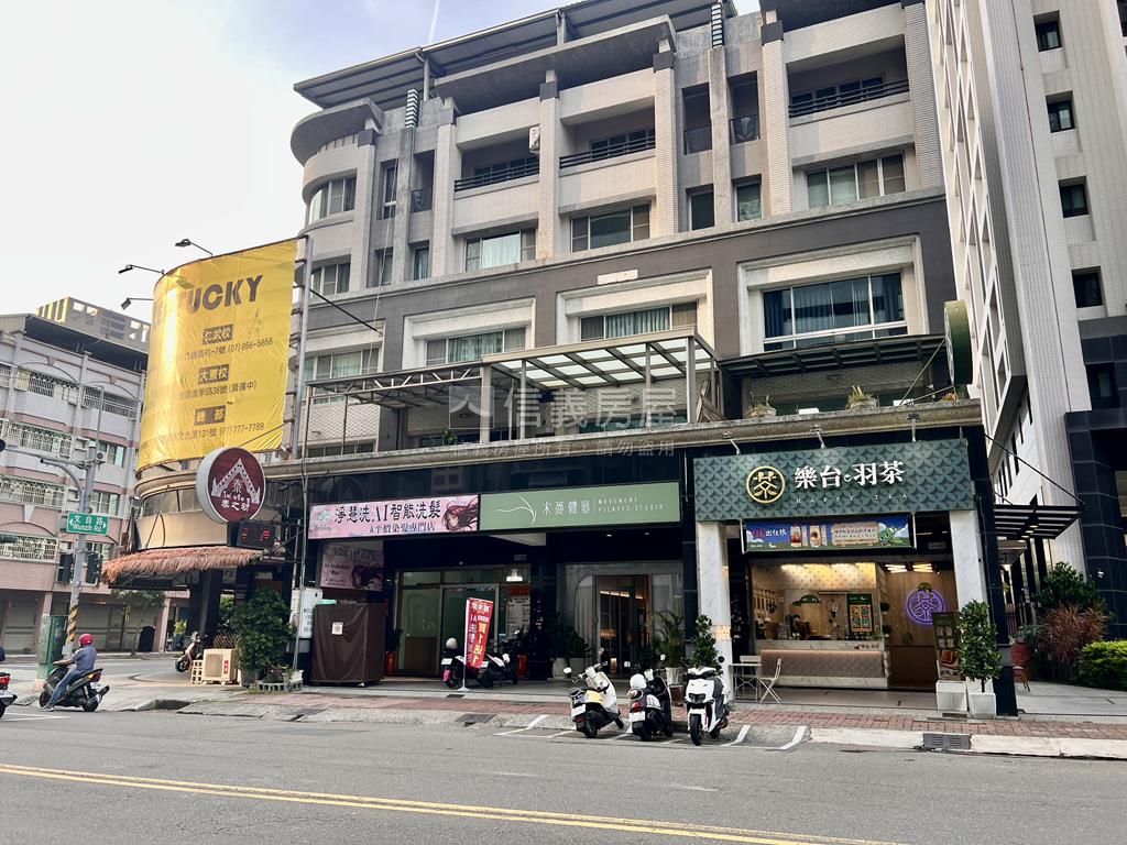 孟子近自由市場透天金店面房屋室內格局與周邊環境