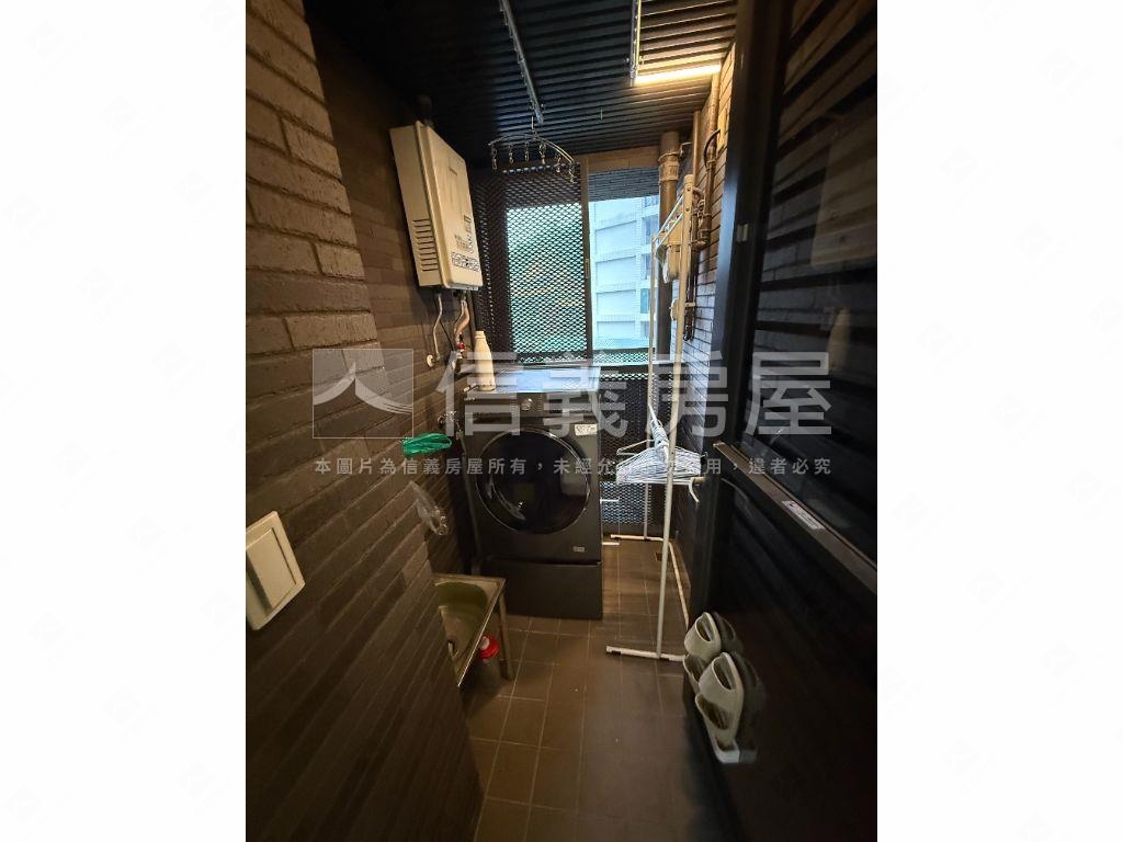 小宅革命精緻兩房房屋室內格局與周邊環境