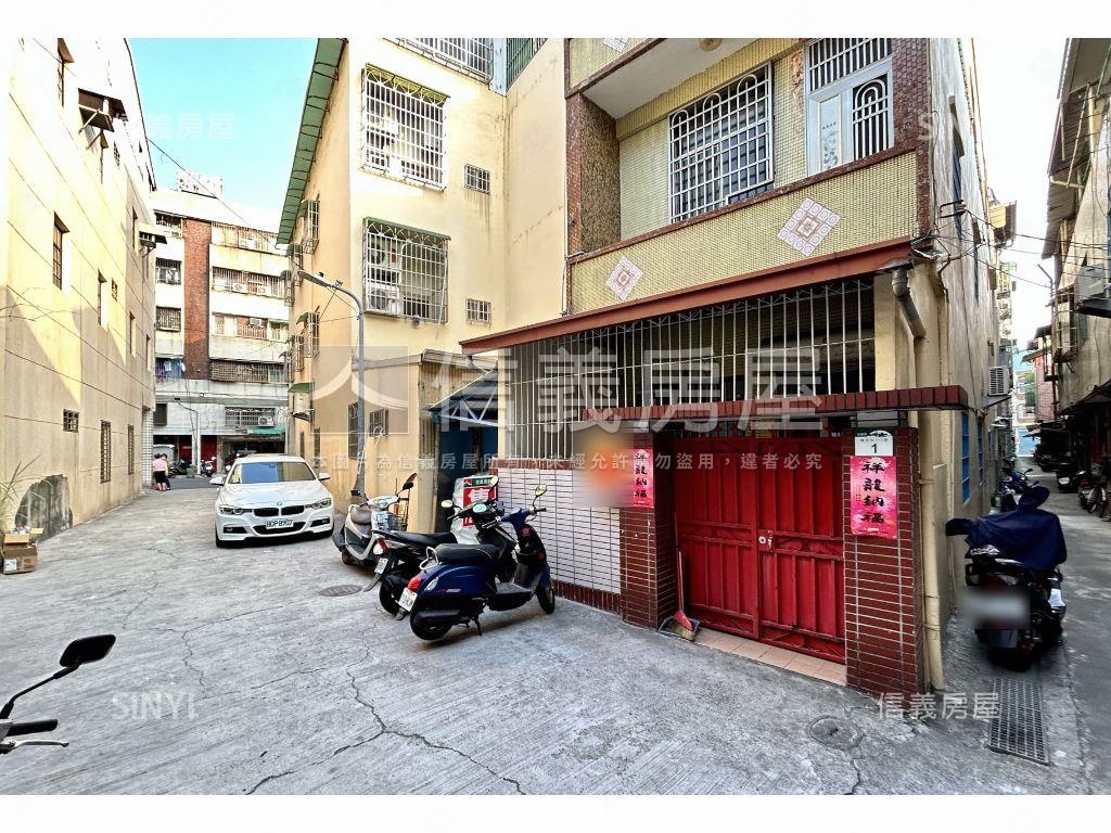 近輕軌三面採光大地坪透天房屋室內格局與周邊環境