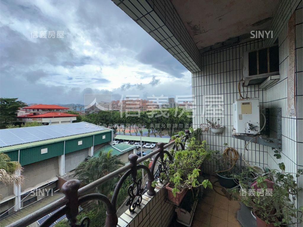 面學校低總價三房美寓房屋室內格局與周邊環境