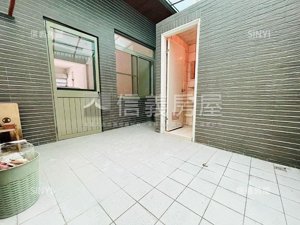 東區仁東街｜稀有燙金店住房屋室內格局與周邊環境