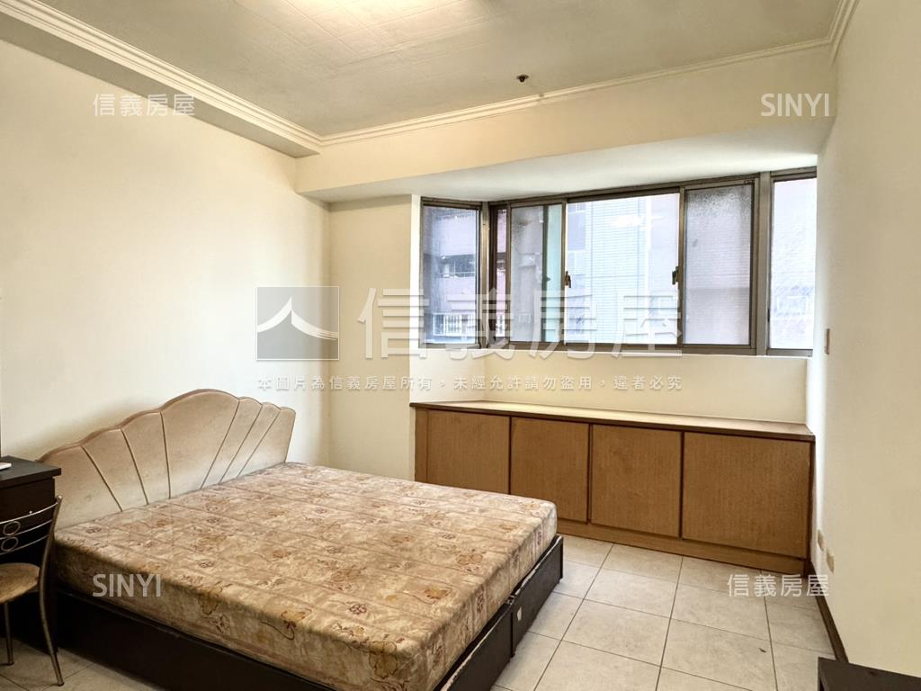 安平成家首選三房平車房屋室內格局與周邊環境