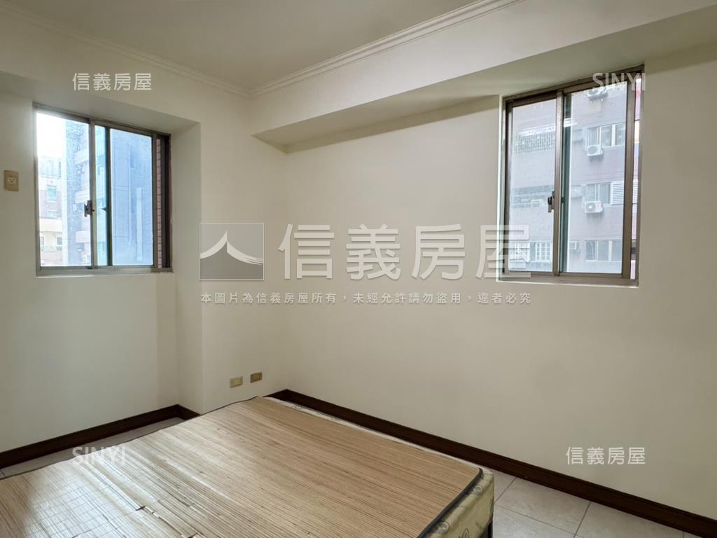 安平成家首選三房平車房屋室內格局與周邊環境