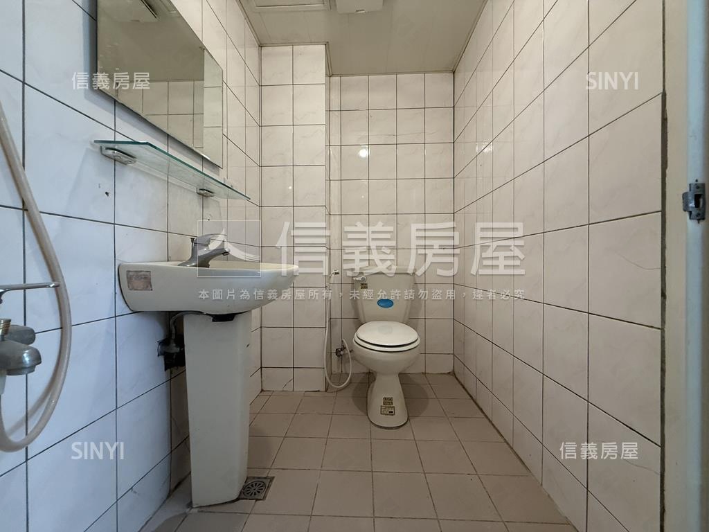 清幽採光方正大三房房屋室內格局與周邊環境