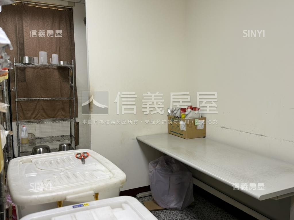 輔大金莊店辦一樓房屋室內格局與周邊環境