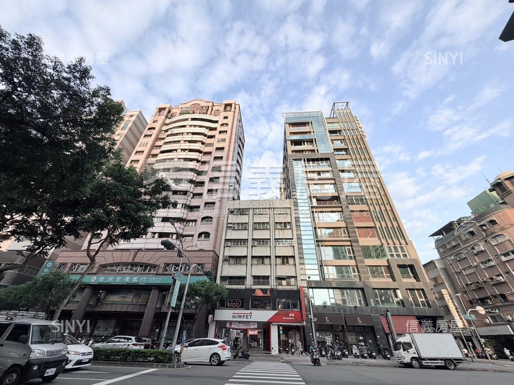 文化中心·成家三房美廈房屋室內格局與周邊環境