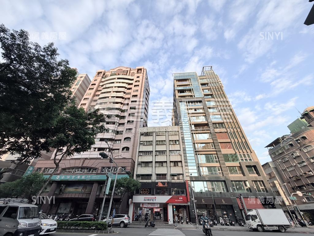 文化中心·成家三房美廈房屋室內格局與周邊環境