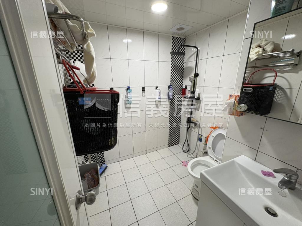 大智街兩房車位房屋室內格局與周邊環境