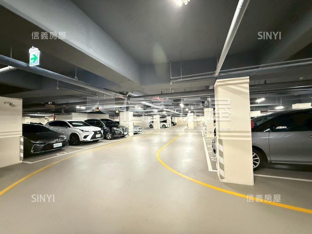 中路竹城三房有車位房屋室內格局與周邊環境