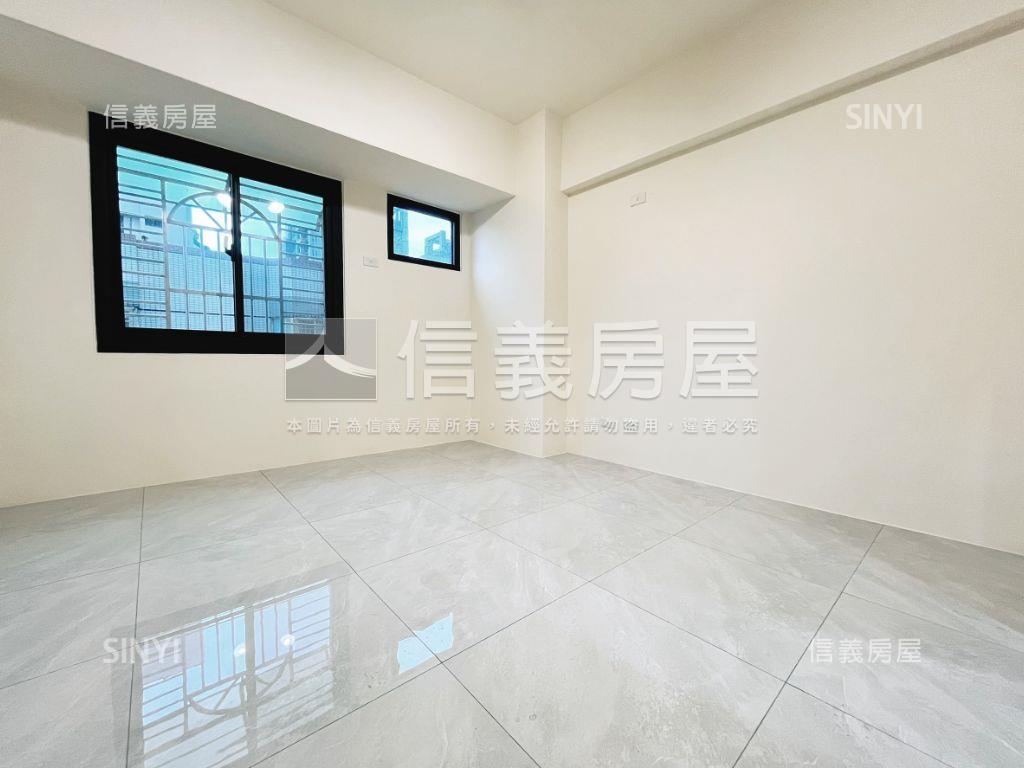 松竹路美裝潢三房車位房屋室內格局與周邊環境