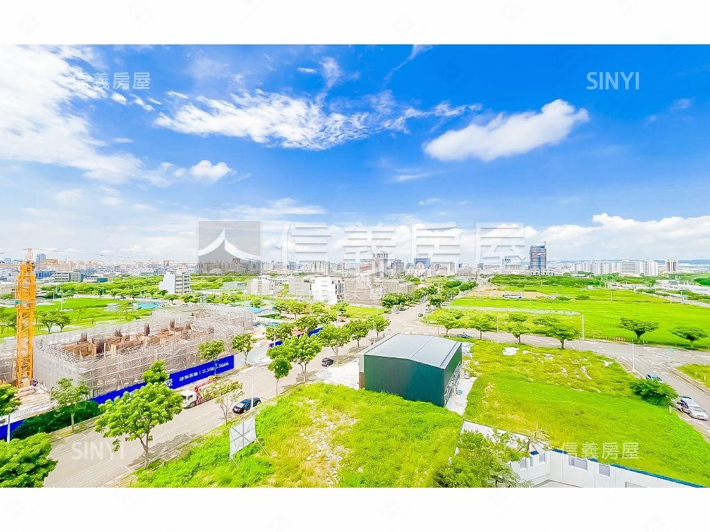 １４期全新成屋兩房平車房屋室內格局與周邊環境