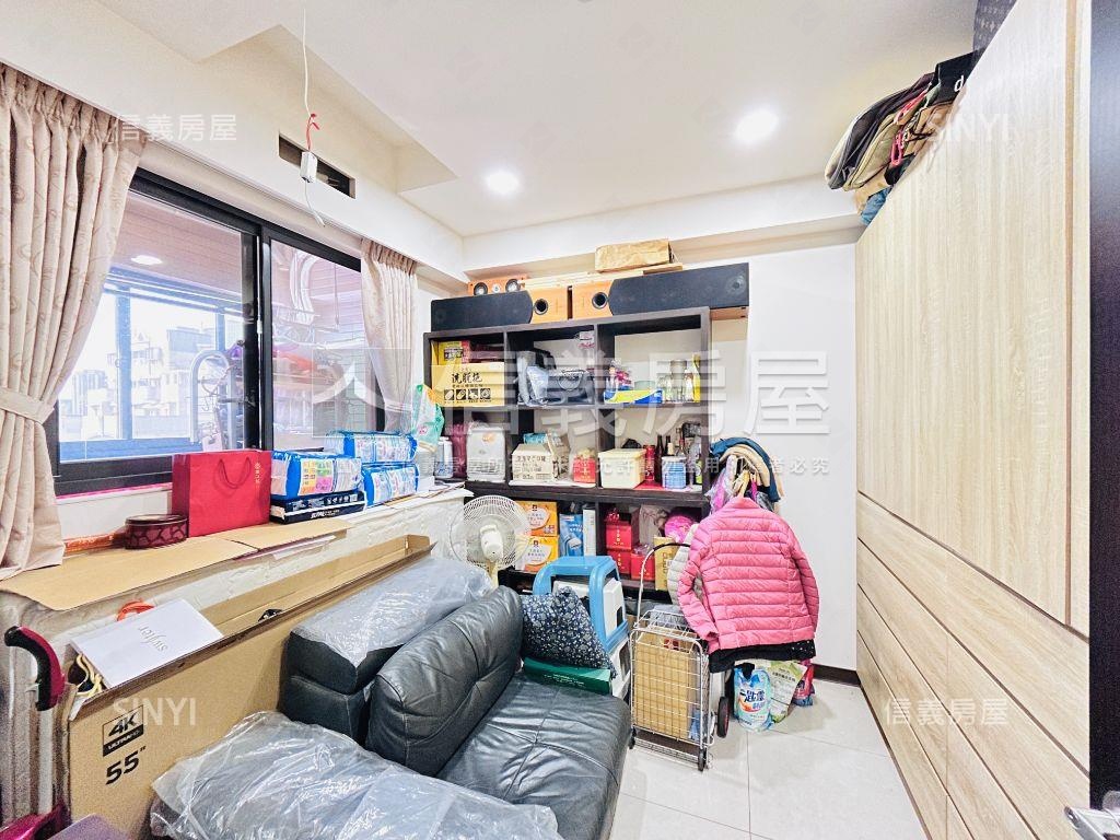 專任森鄰物語景觀兩房車位房屋室內格局與周邊環境