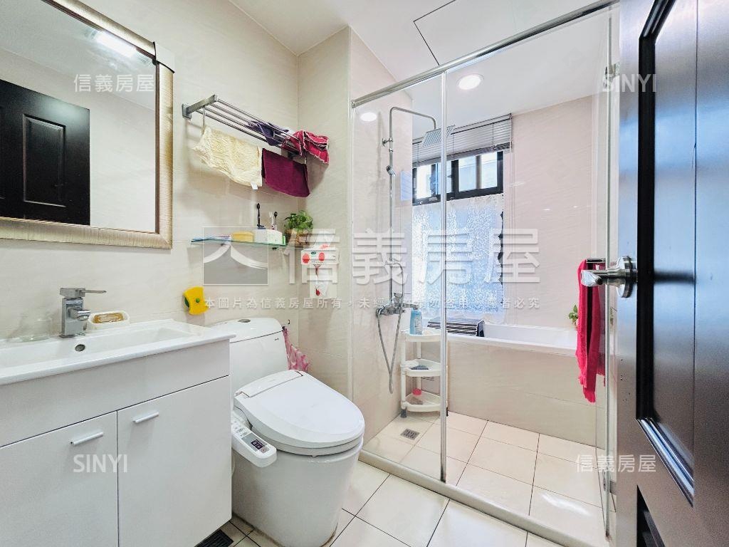 專任森鄰物語景觀兩房車位房屋室內格局與周邊環境