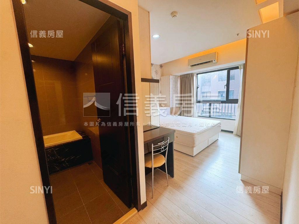 極品✪Ｇ６次頂樓三房車位房屋室內格局與周邊環境