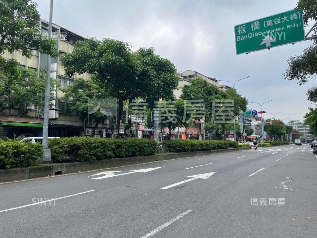 土持１４．９７坪公寓三樓房屋室內格局與周邊環境
