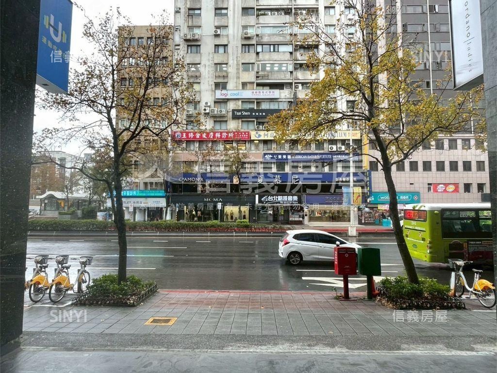 大巨蛋旁三角窗辦公樓房屋室內格局與周邊環境