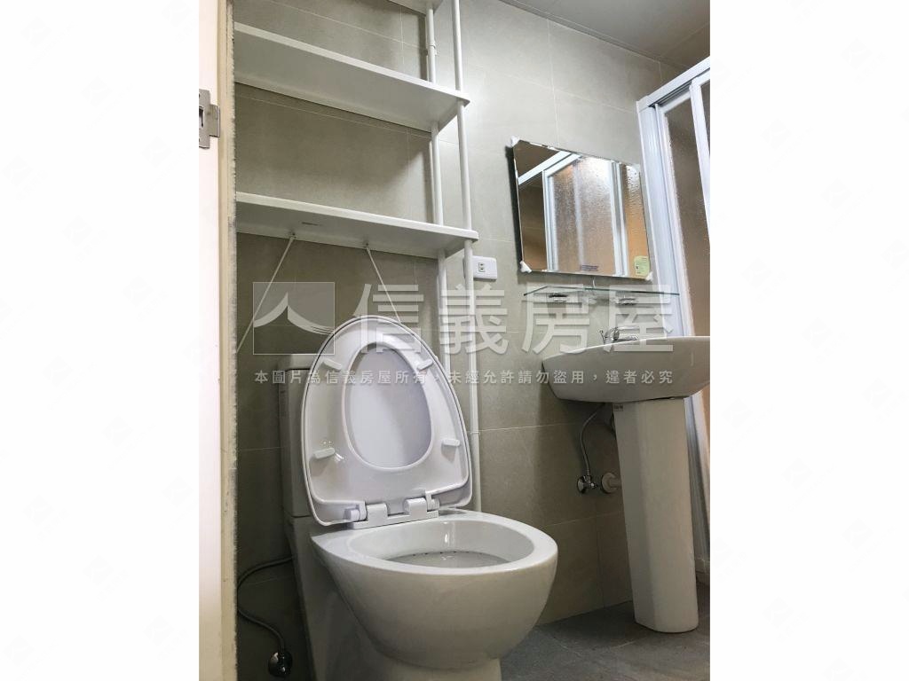 富宇寶座１＋１房屋室內格局與周邊環境