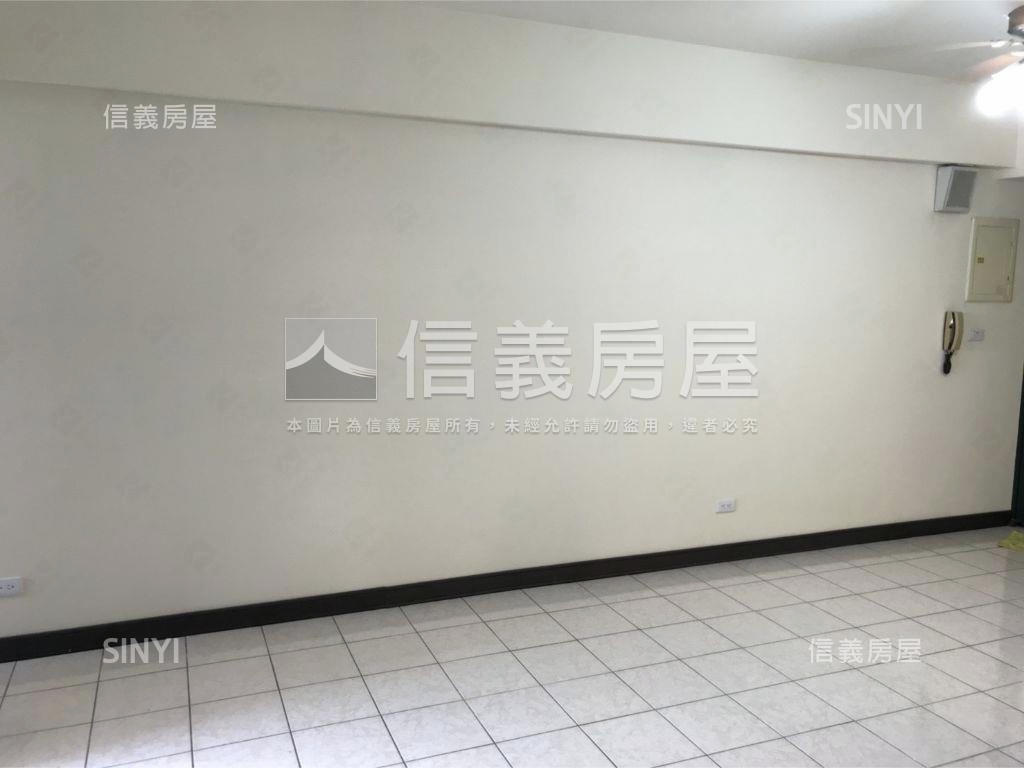 富宇寶座１＋１房屋室內格局與周邊環境