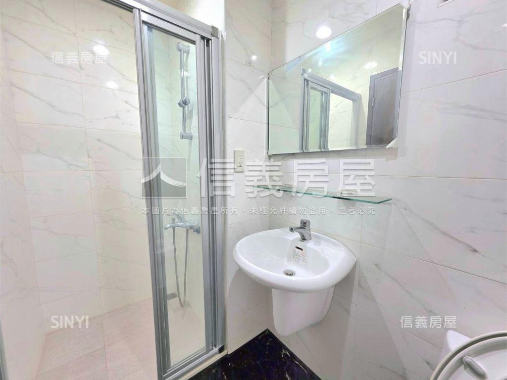 獨家～品觀高樓兩房車位房屋室內格局與周邊環境