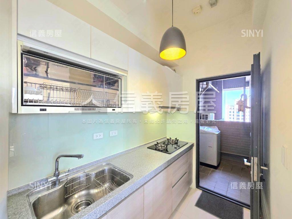 獨家～品觀高樓兩房車位房屋室內格局與周邊環境