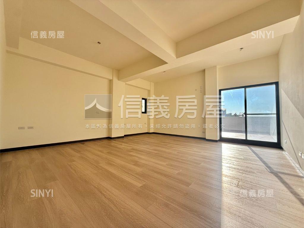 台南土城｜邊間電梯別墅房屋室內格局與周邊環境