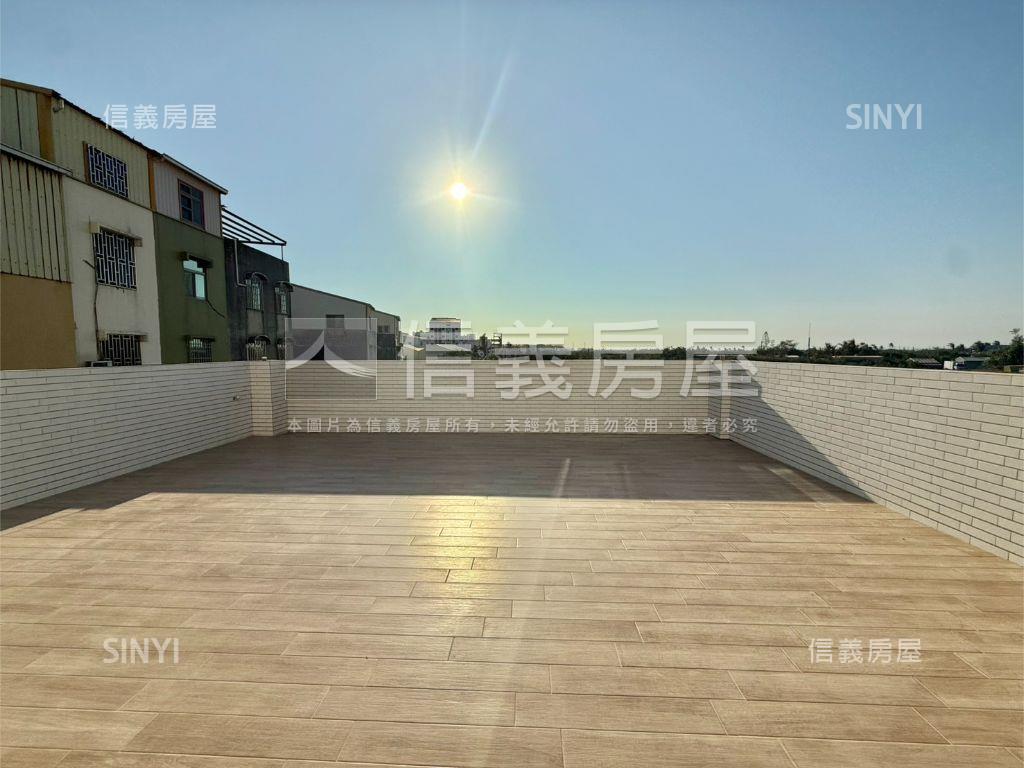 台南土城｜邊間電梯別墅房屋室內格局與周邊環境
