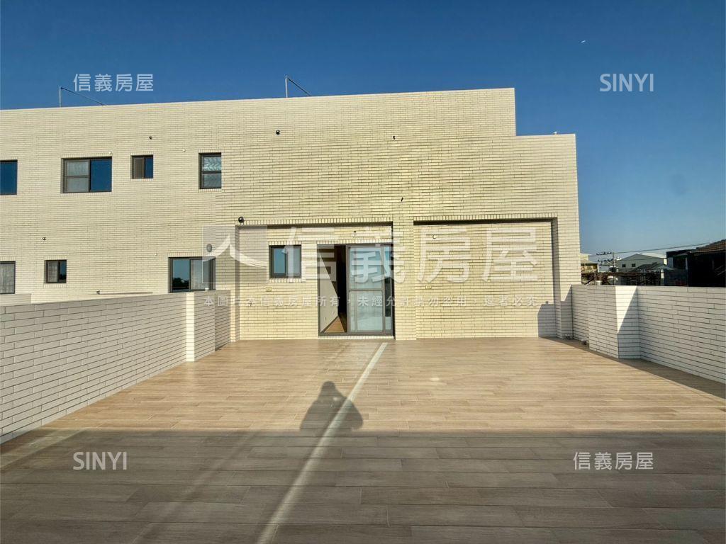 台南土城｜邊間電梯別墅房屋室內格局與周邊環境