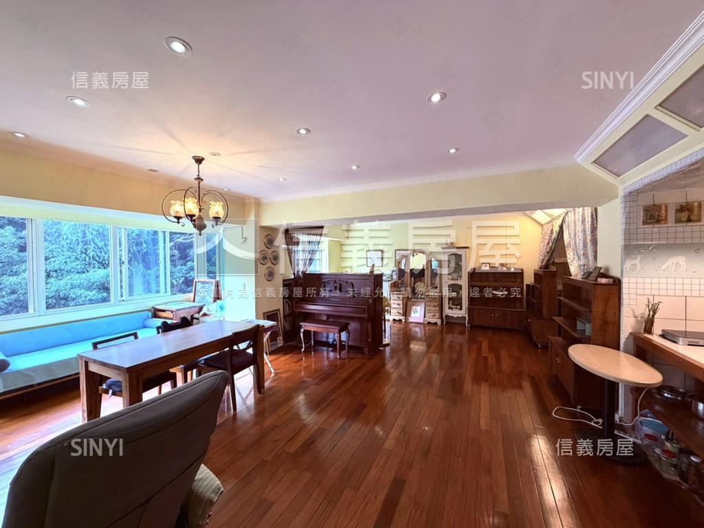 花園新城攬翠大廈房屋室內格局與周邊環境