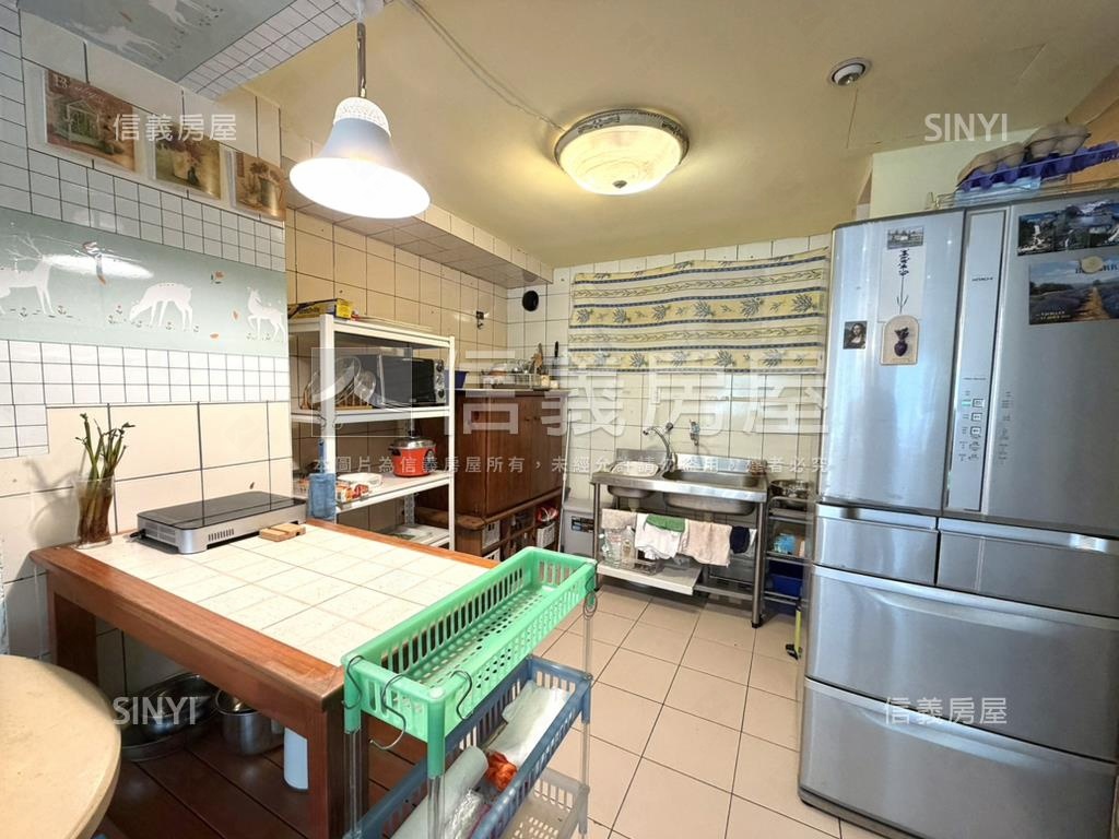 花園新城攬翠大廈房屋室內格局與周邊環境