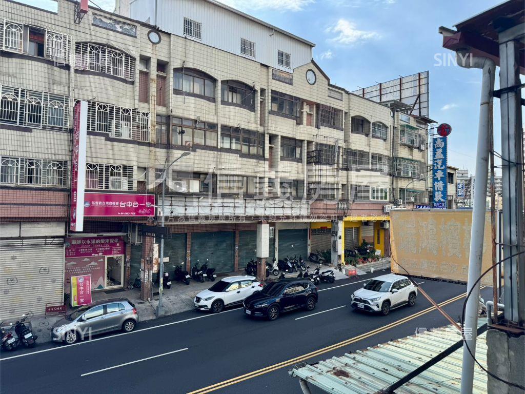 專任正中興路二段透店房屋室內格局與周邊環境