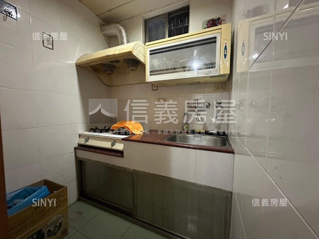 正臨江傳家黃金店面房屋室內格局與周邊環境