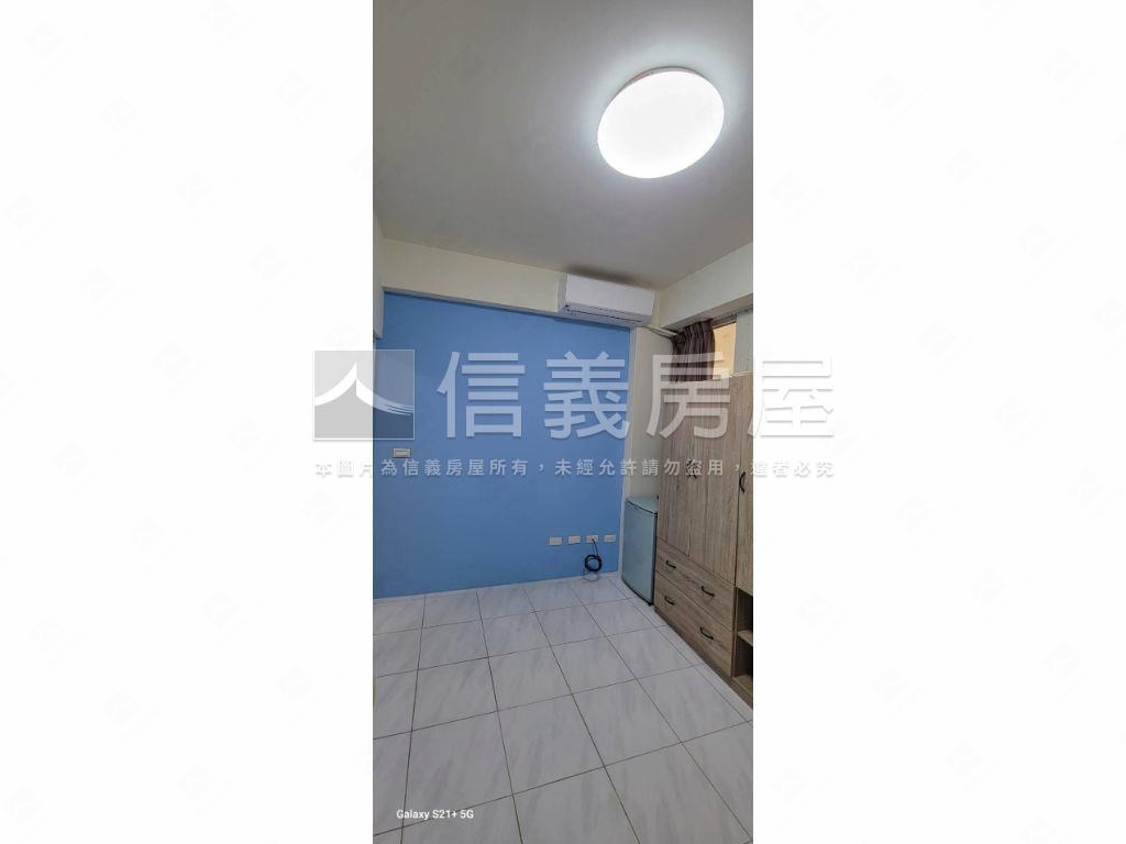 山腳路６套房收租好案房屋室內格局與周邊環境