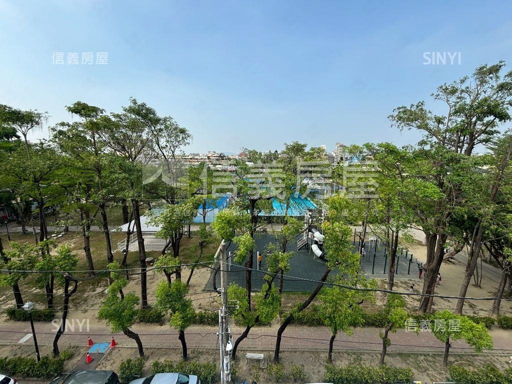 面公園鳥語花香車墅房屋室內格局與周邊環境