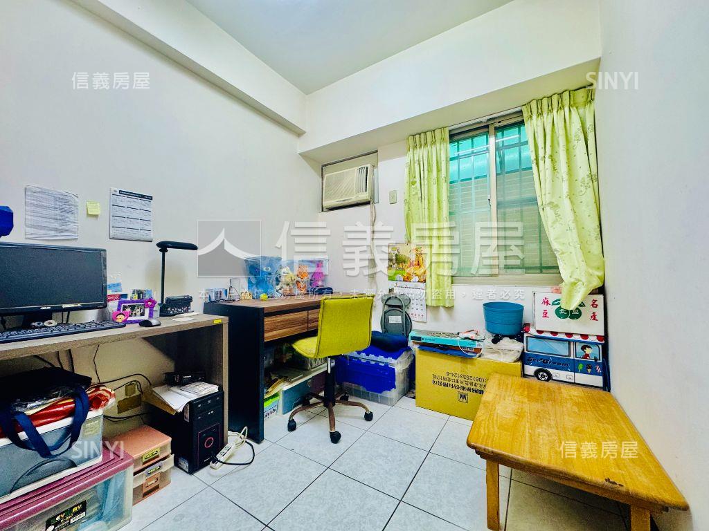 稀有釋出✨一樓三房附車位房屋室內格局與周邊環境