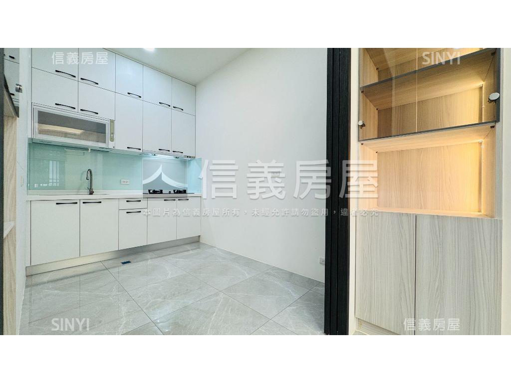 全新整理精裝美宅房屋室內格局與周邊環境