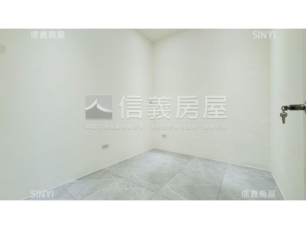 全新整理精裝美宅房屋室內格局與周邊環境