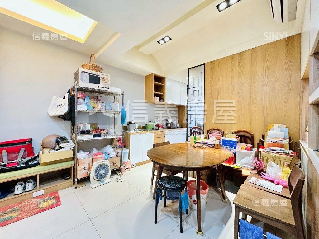 米蘭雙星高樓層視野戶房屋室內格局與周邊環境
