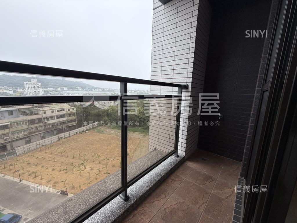 大金囍次頂樓新兩房雙衛浴房屋室內格局與周邊環境