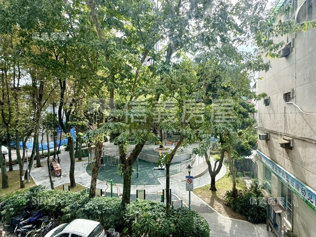 面公園‧綠意樹景三樓房屋室內格局與周邊環境