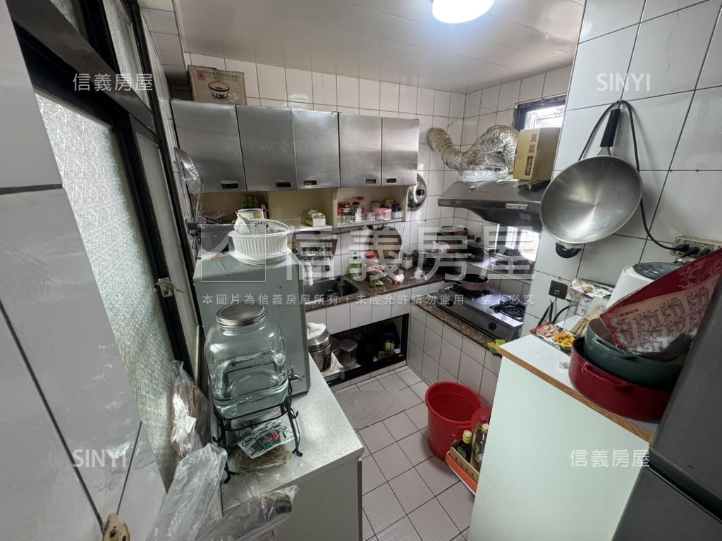 自強民享大空間房屋室內格局與周邊環境