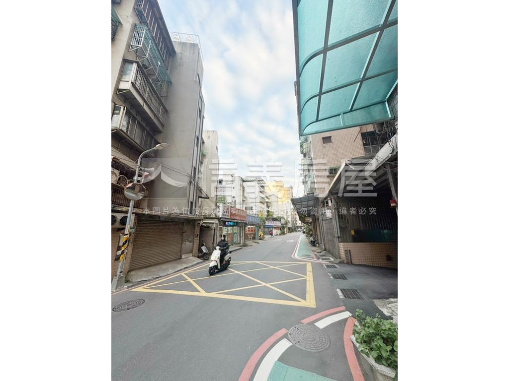 自強民享大空間房屋室內格局與周邊環境