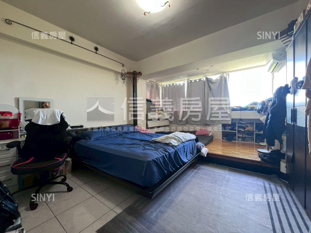 藝文田園美景大３房車位房屋室內格局與周邊環境