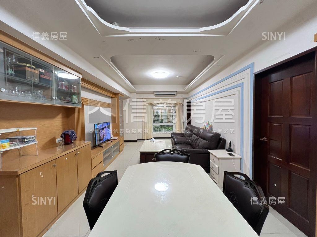 【巴黎世紀】低總價三房房屋室內格局與周邊環境