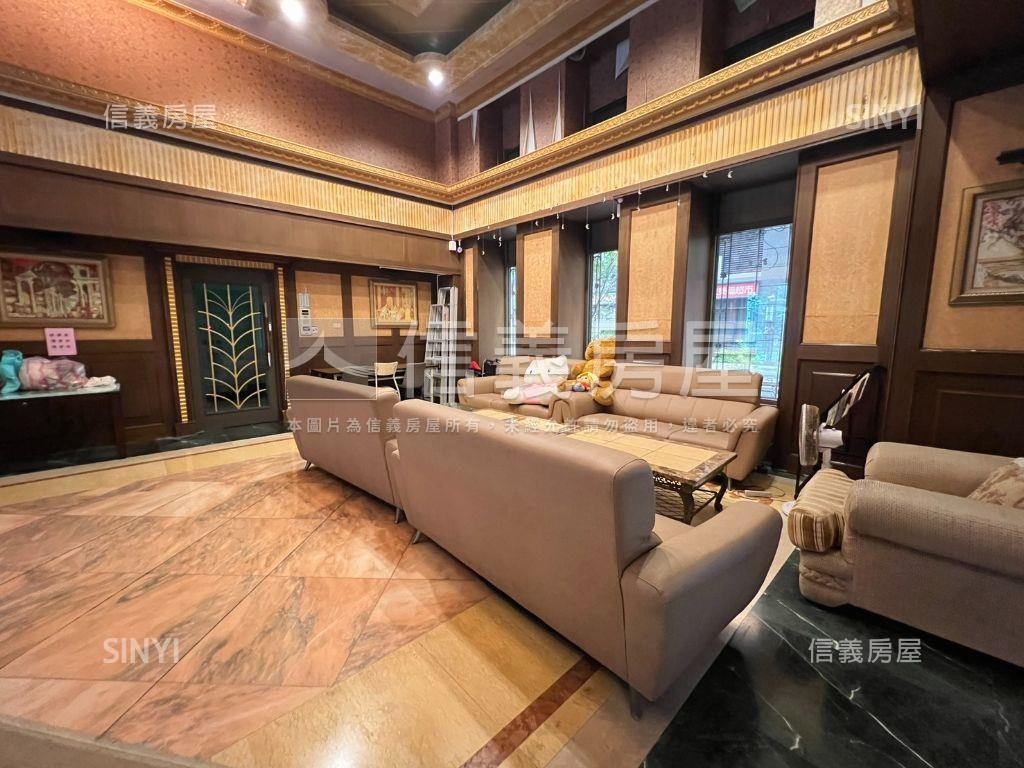 【巴黎世紀】低總價三房房屋室內格局與周邊環境