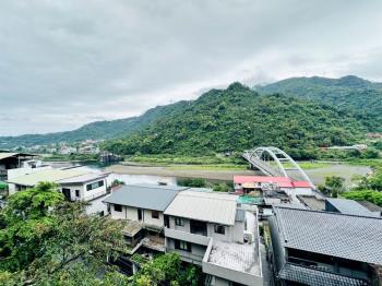 山水天下溫泉景觀坡平車位