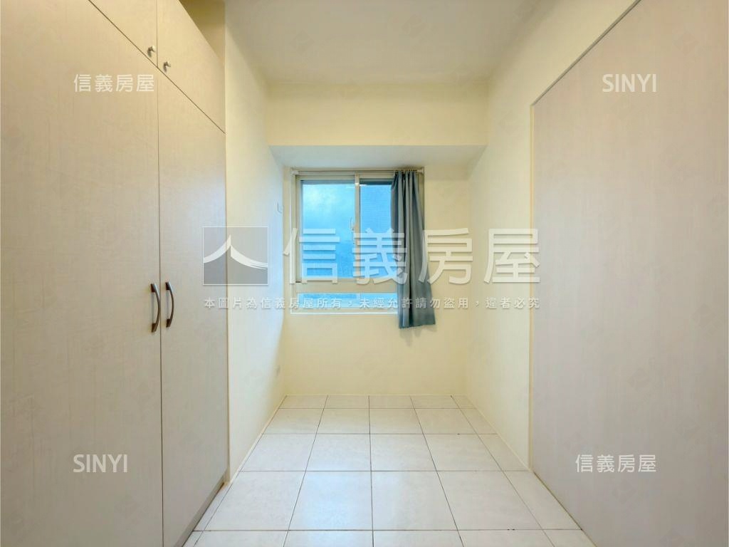 摩天鎮高樓溫馨美三房車位房屋室內格局與周邊環境